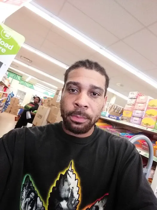 Dollar Tree 6