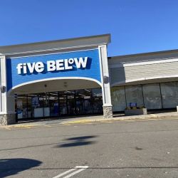 Five Below ico