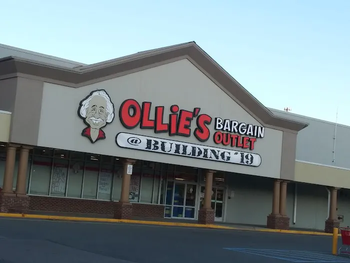 Ollie's Bargain Outlet 0