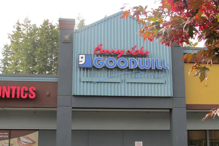 Bonney Lake Goodwill 6