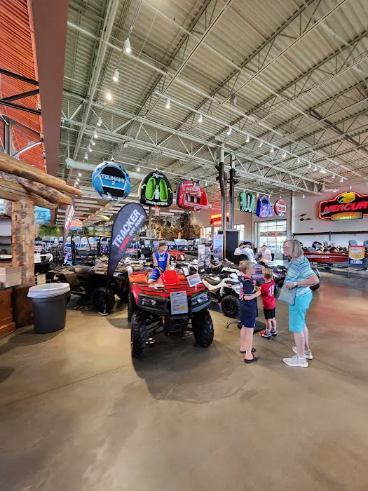 Bass Pro Shops 1