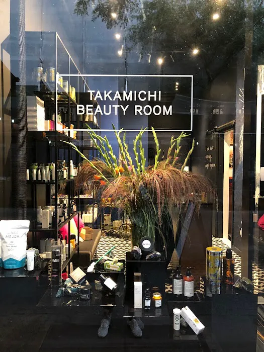 Takamichi Beauty Room 4