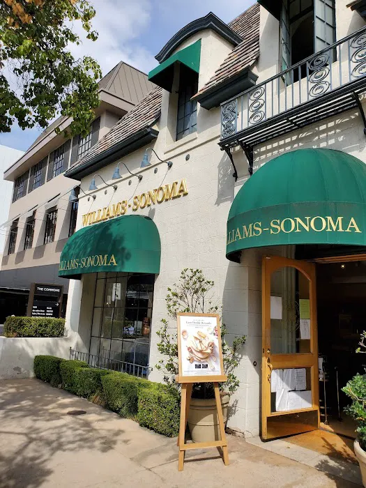 Williams-Sonoma 6