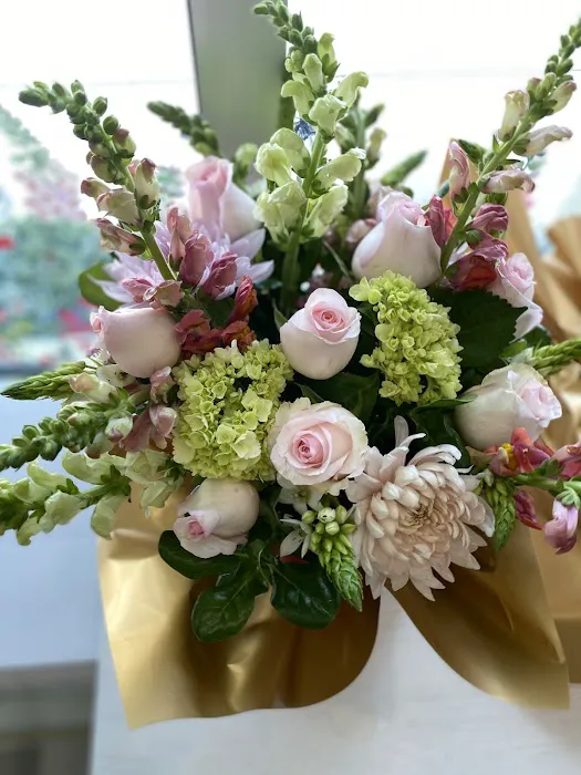 Estero Market Florist 3