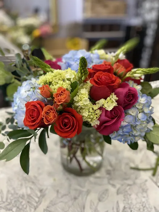 Estero Market Florist 4