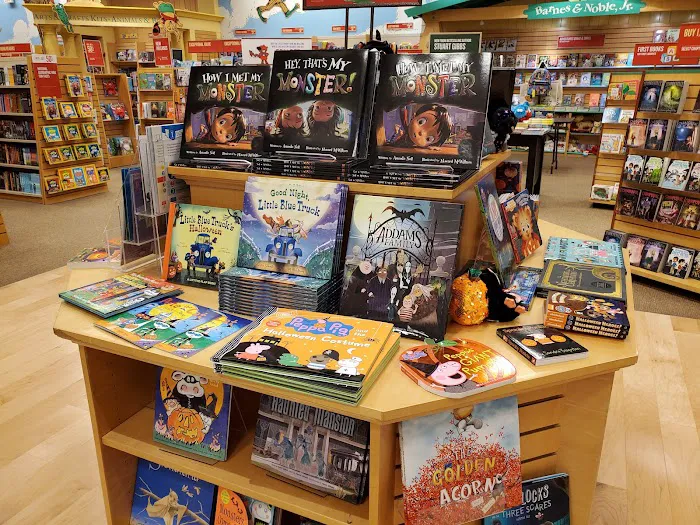 Barnes & Noble 2
