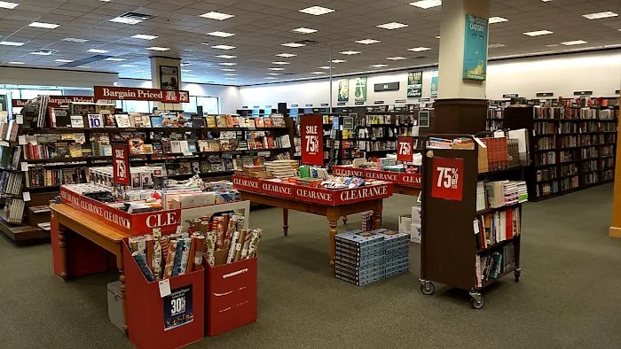 Barnes & Noble 5