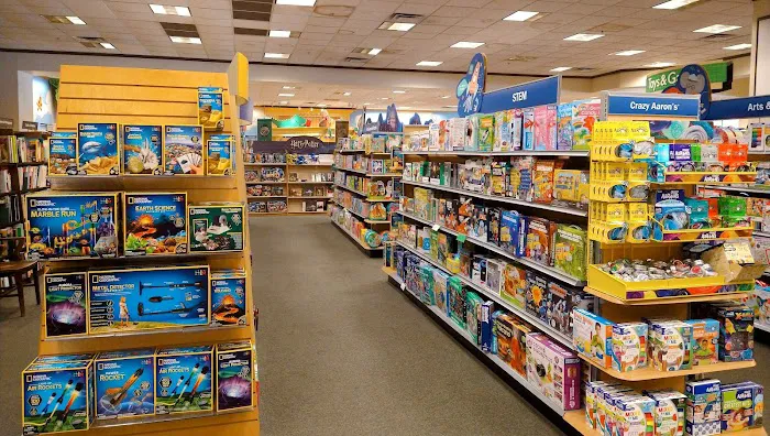 Barnes & Noble 9