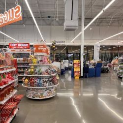 Five Below ico