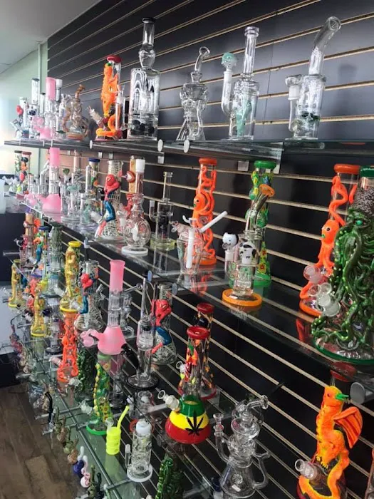 Cloud 9 Smoke Shop 0