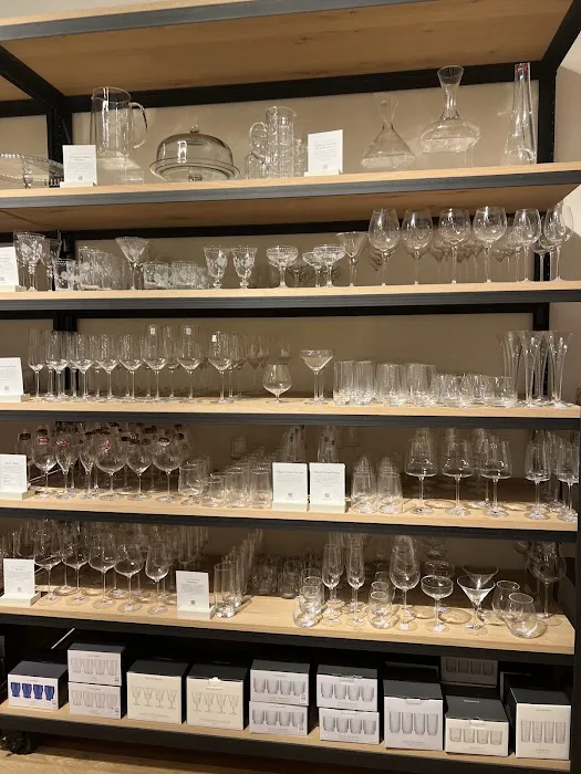 Williams-Sonoma 4