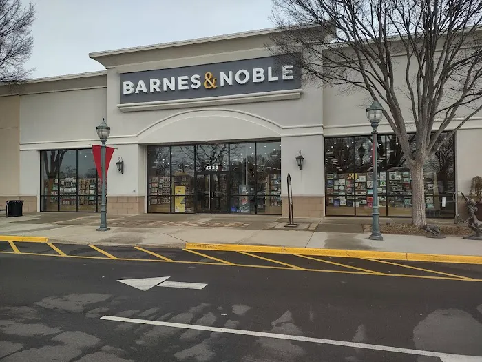 Barnes & Noble 1