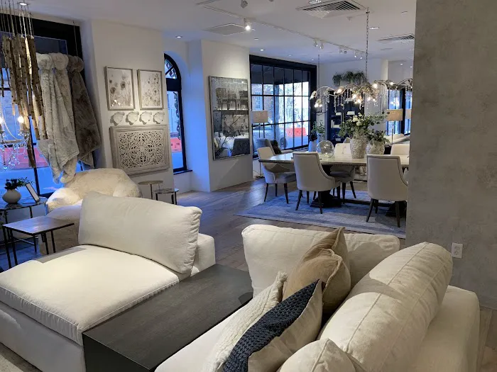 Arhaus 0