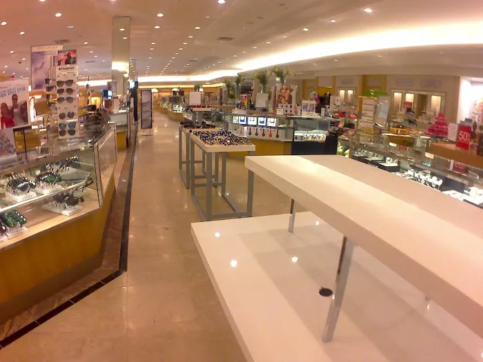 Dillard's 0