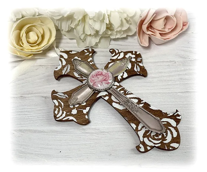Tracy's Trinkets & Treasures + MORE LLC 3