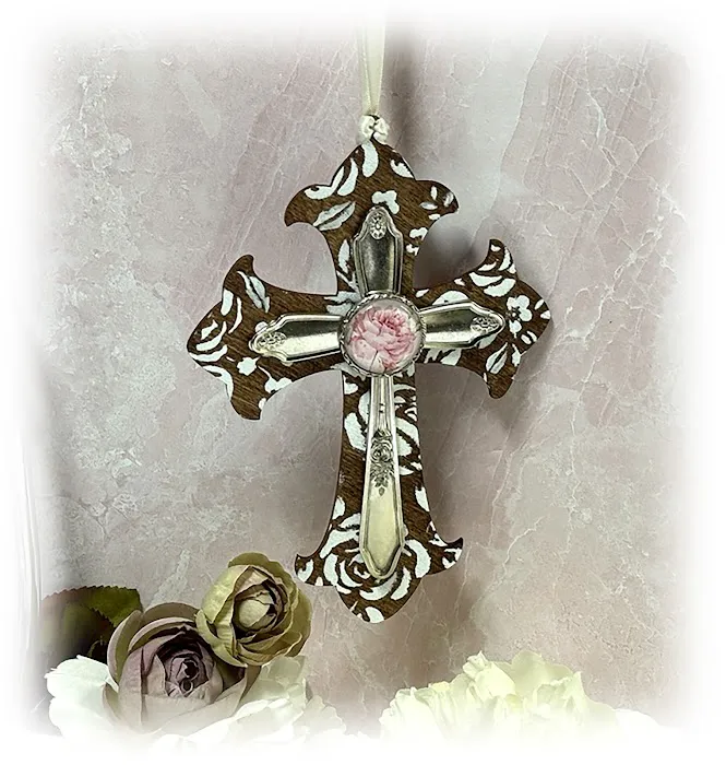 Tracy's Trinkets & Treasures + MORE LLC 6