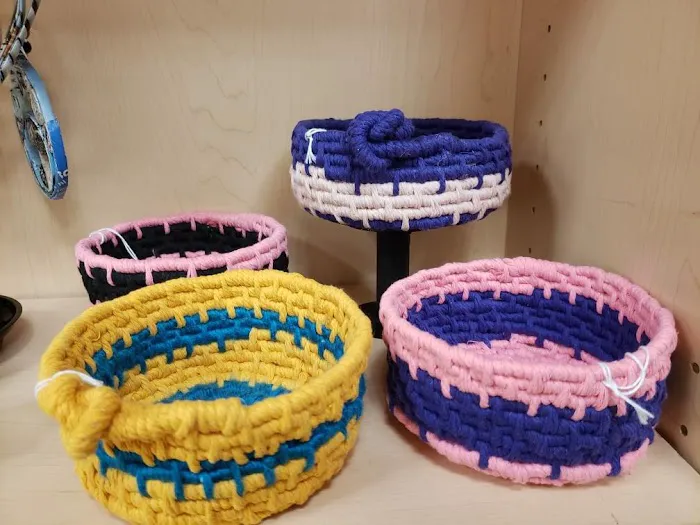 Tracy's Trinkets & Treasures + MORE LLC 9