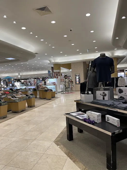 Dillard's 6