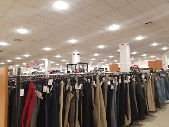 T.J. Maxx & HomeGoods 9