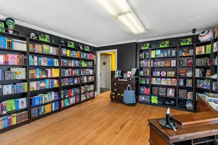 Black Cat Books & Oddities 2