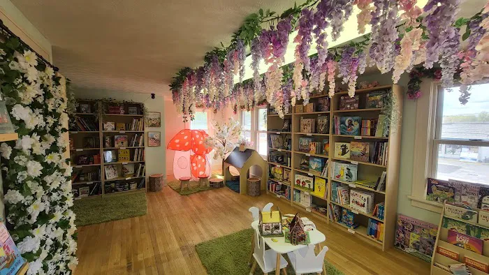 Black Cat Books & Oddities 7
