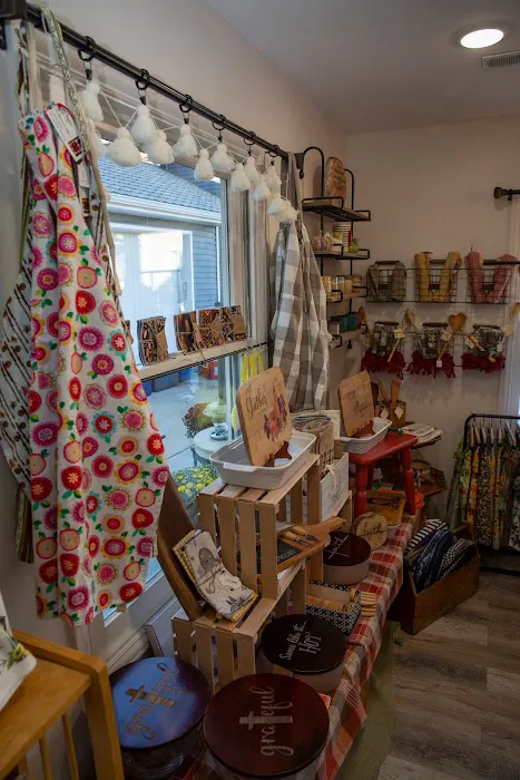 Bella Moxie Company 9