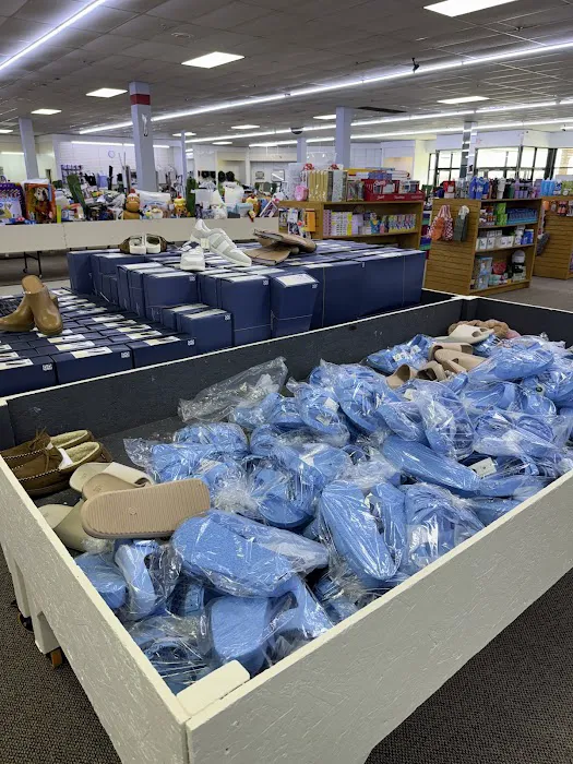 Krazy Bins | Bargain Bin Discount Store - NOW OPEN 4