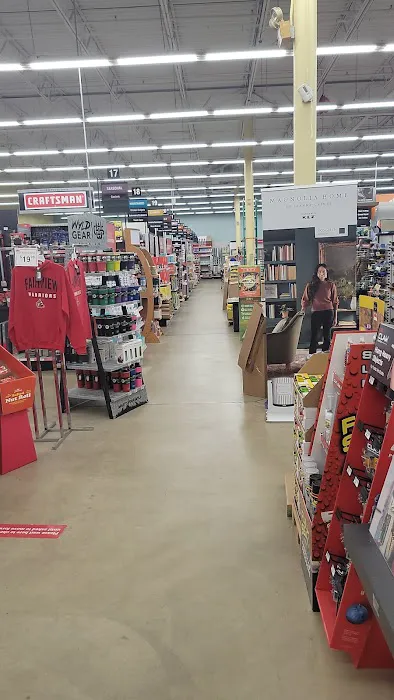 E&H Ace Hardware 1