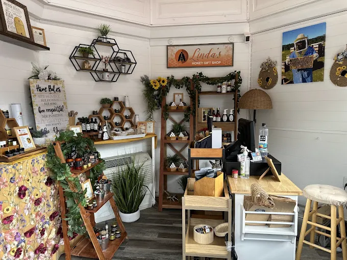 Linda's Bee Farm Honey Gift Shop 2
