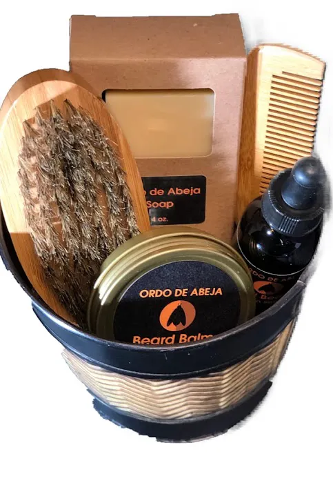 Linda's Bee Farm Honey Gift Shop 7