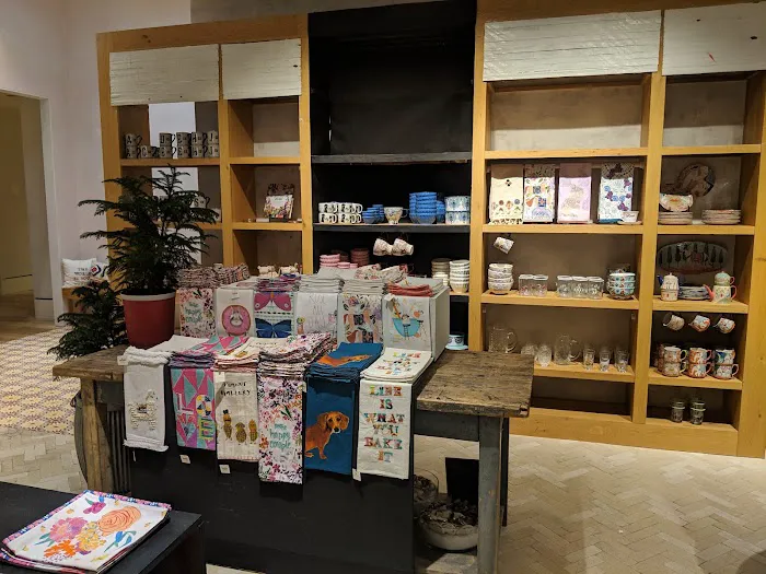 Anthropologie 0