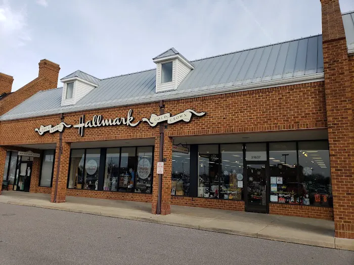 Karen's Hallmark Shop 4
