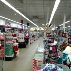 Five Below ico