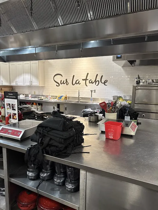 Sur La Table 1