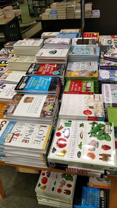 Barnes & Noble 5
