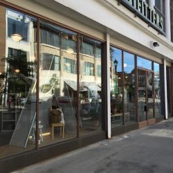 Urban Outfitters ico