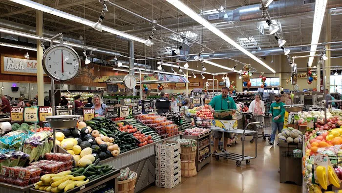 Fresh Thyme Market 8