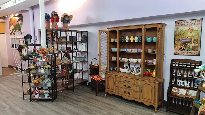 Over The Moon Gifts An Artisan Market 0