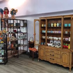 Over The Moon Gifts An Artisan Market ico