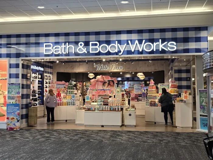 Bath & Body Works 4