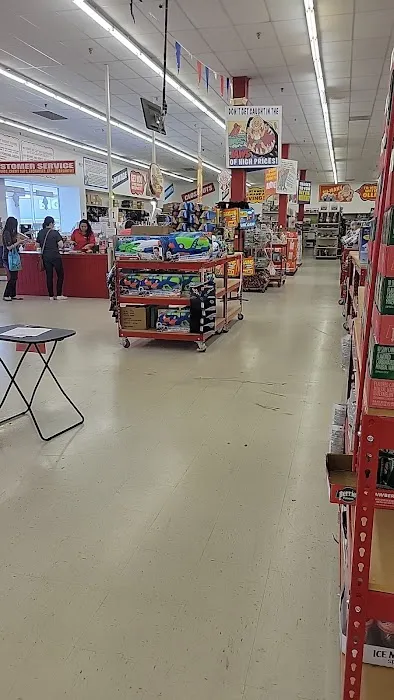 Ollie's Bargain Outlet 0