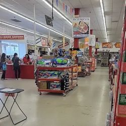 Ollie's Bargain Outlet ico