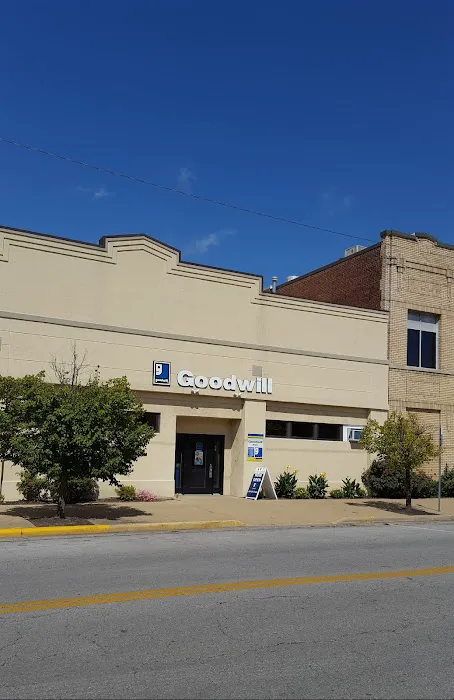 Goodwill Outlet Store 3