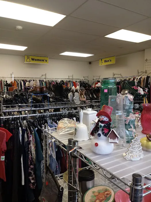 Goodwill Outlet Store 4