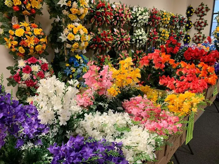 Martin's Floral and Home Decor 6