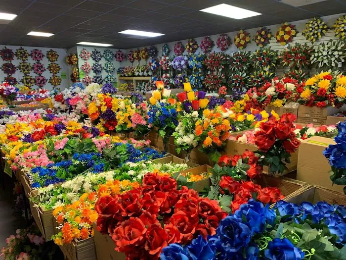 Martin's Floral and Home Decor 3