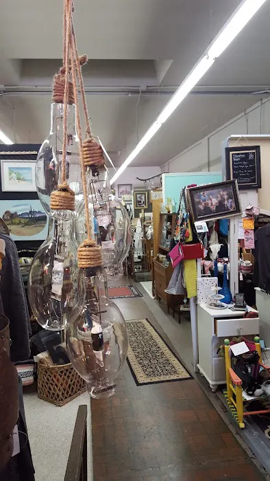 Old Glory Antiques & Vintage 2