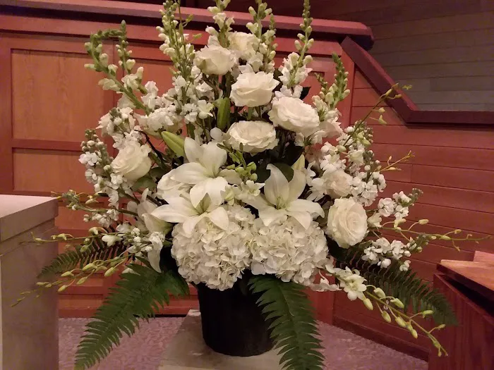 Mieko's Marketplace Flowers 4