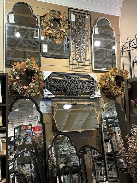 Kirkland's Home 7