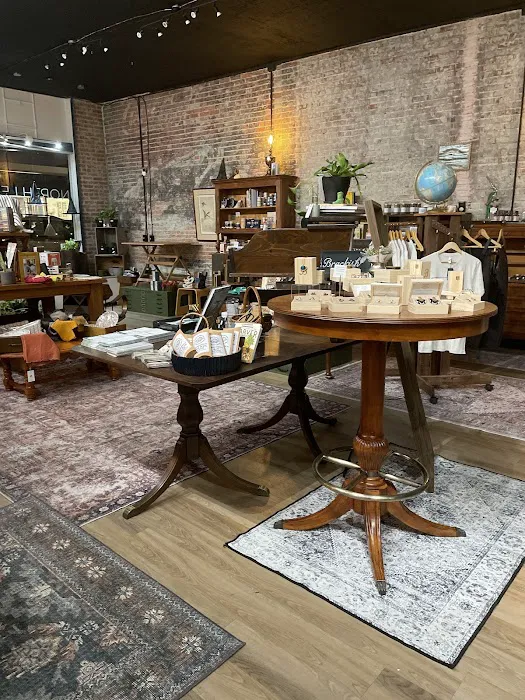 North Left: A Modern Mercantile 0